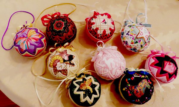 Small Christmas Ball Ornaments